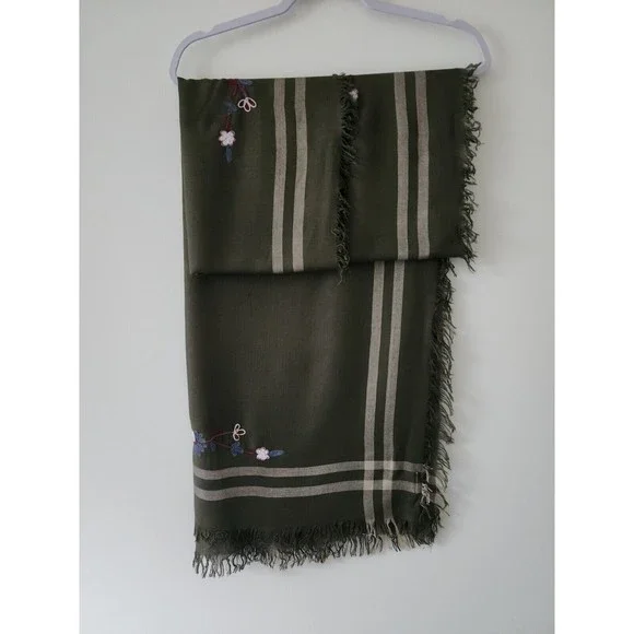 Isa & Stef Womens Embroidered Scarf Wrap Viscose Military Green Fringe 24"x74" - Picture 4 of 8